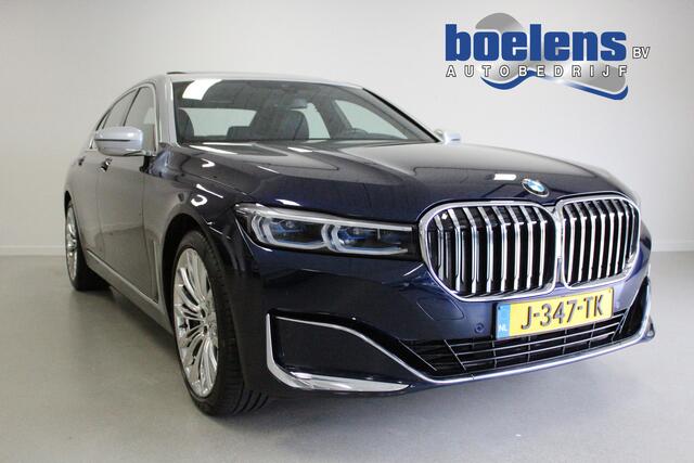 BMW 7-SERIE 750i xDrive High Executive | NL-AUTO! | SOFTCLOSE | 4.4V8 | LUCHTVERING | CARPLAY | 20'LMV | KEYLESS |