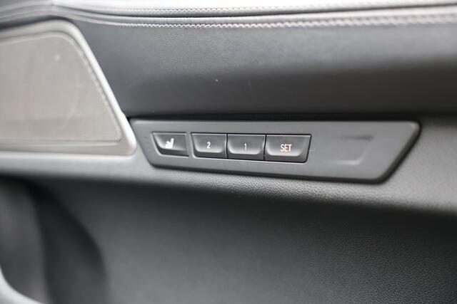 BMW 7-SERIE 745e High Executive M-Sport | Glasdak | CoPilot | Massage | Soft Close | Harman Kardon | HUD | Laser | Ambient Air | DAB | Achteras besturing | Geïsoleerd glas | Etc.