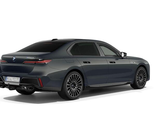 BMW 7-SERIE M760e xDrive M Sportpakket Pro | Connoisseur Pack | Executive Pack | Entertainment systeem achter | Bowers & Wilkins | Warmte comfort Pack | Innovation Pack