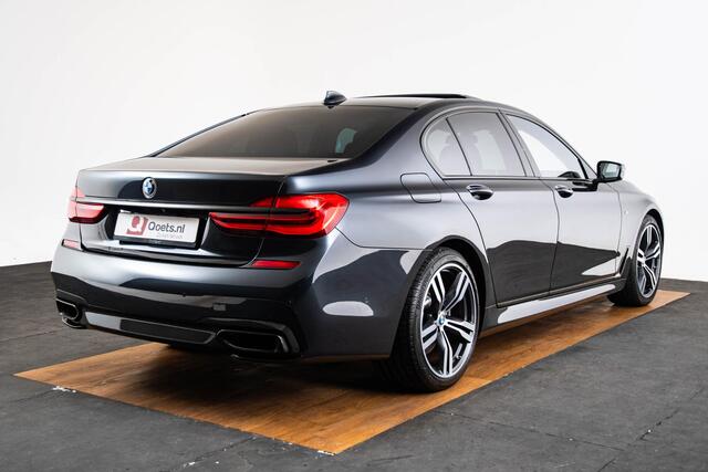 BMW 7-SERIE 750i xDrive High Executive M Sport - schuif/kanteldak - Head up - stoelverwarming/massage/ventilatie voor en achter - Harman kardon - Surround View - BMW Laserlight - Comfort Access - Soft close -