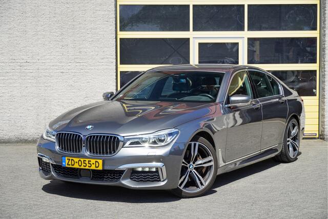 BMW 7-SERIE 730d Automaat! M-Sport BJ2018 Lmv 20" | Led V+A | Pdc | Adaptieve Luchtvering | Harman/Kardon | Keyless entry | Elek. achterklep | 360° Camera | Navi | Virtual cockpit | Head-up display | Elek. voorstoelen+Mem/Verwarmd | Lederen bekleding | Zwarte hemel