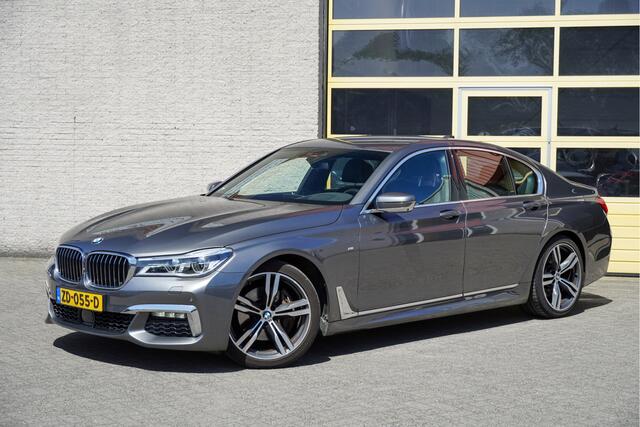 BMW 7-SERIE 730d Automaat! M-Sport BJ2018 Lmv 20" | Led V+A | Pdc | Adaptieve Luchtvering | Harman/Kardon | Keyless entry | Elek. achterklep | 360° Camera | Navi | Virtual cockpit | Head-up display | Elek. voorstoelen+Mem/Verwarmd | Lederen bekleding | Zwarte hemel