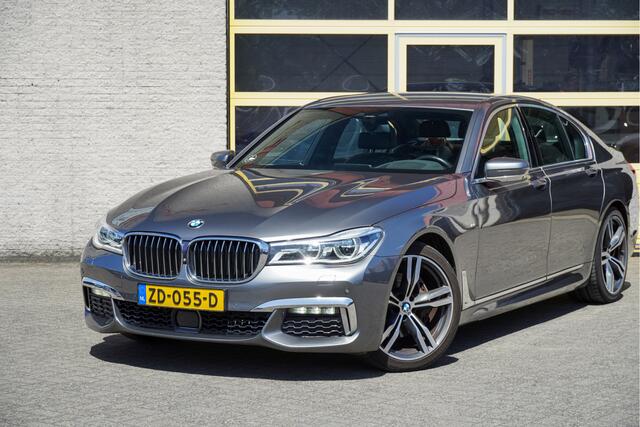 BMW 7-SERIE 730d Automaat! M-Sport BJ2018 Lmv 20" | Led V+A | Pdc | Adaptieve Luchtvering | Harman/Kardon | Keyless entry | Elek. achterklep | 360° Camera | Navi | Virtual cockpit | Head-up display | Elek. voorstoelen+Mem/Verwarmd | Lederen bekleding | Zwarte hemel