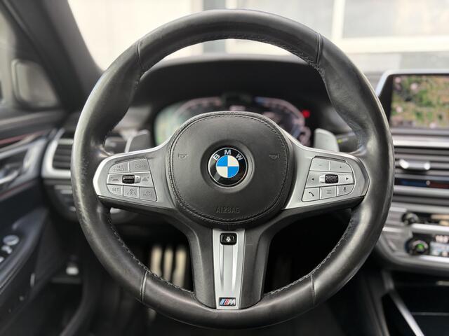 BMW 7-SERIE 745e High Executive 396pk | M Sportpakket | Achterasbesturing | Cruise control adaptief met stop&go en stuurhulp | Dab | Harman/Kardon Sound | Lichtmetalen velgen 20" | Rondomzicht camera | Voorstoel(en) met massagefunctie | Dealer onderhouden!