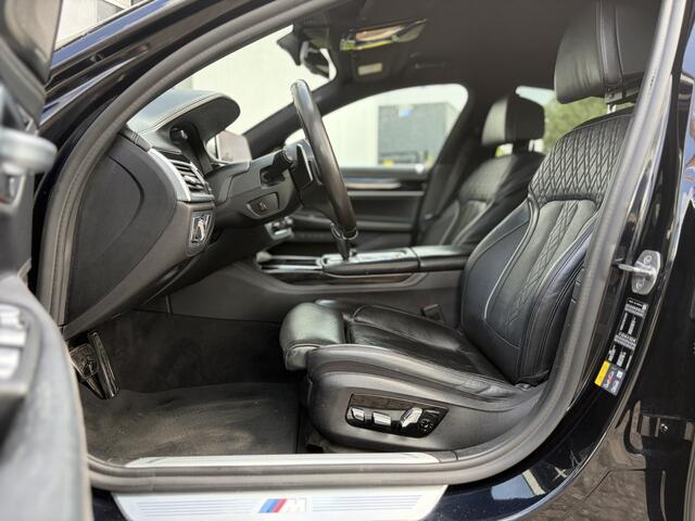 BMW 7-SERIE 745e High Executive 396pk | M Sportpakket | Achterasbesturing | Cruise control adaptief met stop&go en stuurhulp | Dab | Harman/Kardon Sound | Lichtmetalen velgen 20" | Rondomzicht camera | Voorstoel(en) met massagefunctie | Dealer onderhouden!