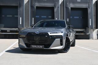 BMW 7-SERIE