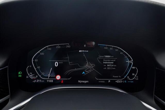BMW 7-SERIE 745e High Executive / M-Sport / Schuifdak / Massage / Co-Pilot / Bowers&Wilkins / Alcantara Hemel / Laser