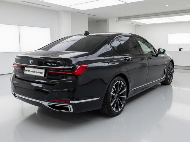 BMW 7-SERIE 745e High Executive | CoPilot | Comfortzetels v+a | Massage/Ventilatie | Nappa Leder |