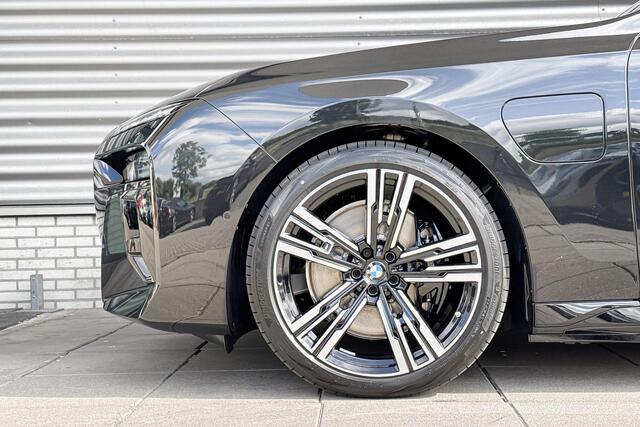 BMW 7-SERIE 750e xDrive
