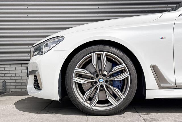 BMW 7-SERIE M760Li xDrive