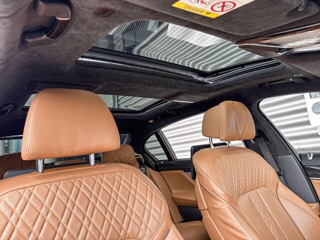 BMW 7-SERIE M760Li xDrive