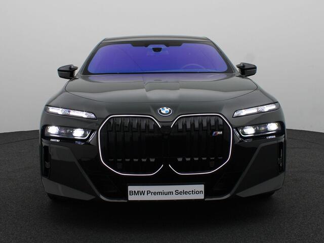 BMW 7-SERIE M760e xDrive | M Sportpakket Pro | Innovation Pack | Executive Drive Pro | Head-Up | Executive Lounge | Massage | Stoelventilatie | Driving Assistant Professional | Bowers & Wilkins | 21'' LMV
