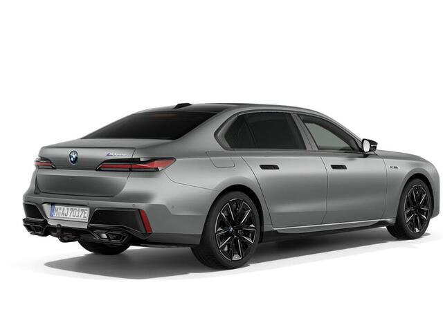 BMW 7-SERIE M760e xDrive High Executive | Connossieur Pack | Executive Pack | Innovation Pack
