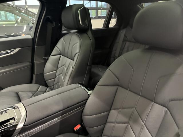 BMW 7-SERIE M760e xDrive