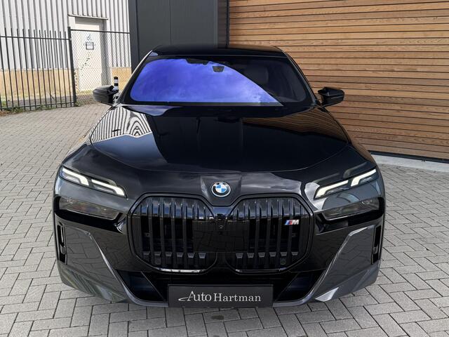 BMW 7-SERIE M760e xDrive REAR-ENTERTAINMENT|SKYLOUNGE|INNOVATIE-PACK|HEAD-UP