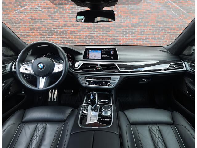 BMW 7-SERIE M760Li xDrive | Skylounge - M Driver's Pack - HUD