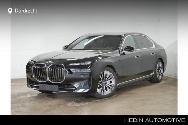 BMW 7-SERIE 750e xDrive | Executive Lounge | SkyLounge | Elektrisch openen en sluiten portieren | Rear-seat Entertainment Experience | Kristal koplampen | Massage/Ventilatie v+a