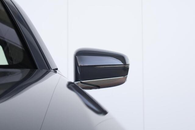 BMW 7-SERIE 745e High Executive | Schuif/Kantel Dak | Active Steering | Comforttoegang | Soft-Close | Driving Assistant Professional | Parking Assistant Plus | Harman Kardon | Head-Up |