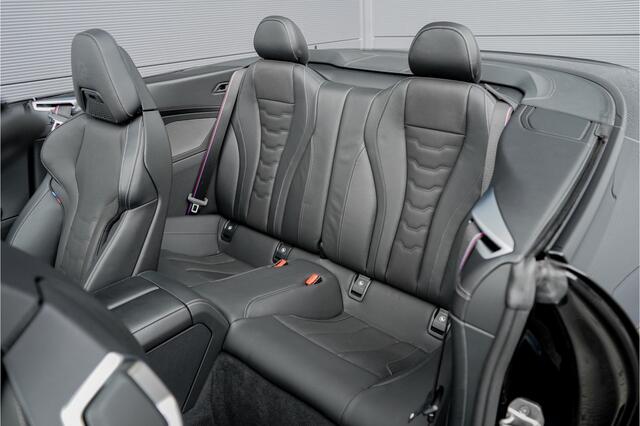 BMW 8-SERIE 840i Cabriolet M-Sport Technik Shadow M-Sport Stoel + Ventilatie Nekverw Soft Close 20"