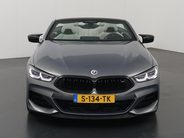 BMW 8-SERIE M850i xDrive | M-Sport | BMW Laserlicht | Bowers & Wilkins | Stoel/Stuur en nekverwarming | Adaptieve Cruise Control | Adaptief Onderstel | Stoelventilatie | 360 Camera | CraftedClarity | SoftClose | Apple CarPlay/Android Auto |