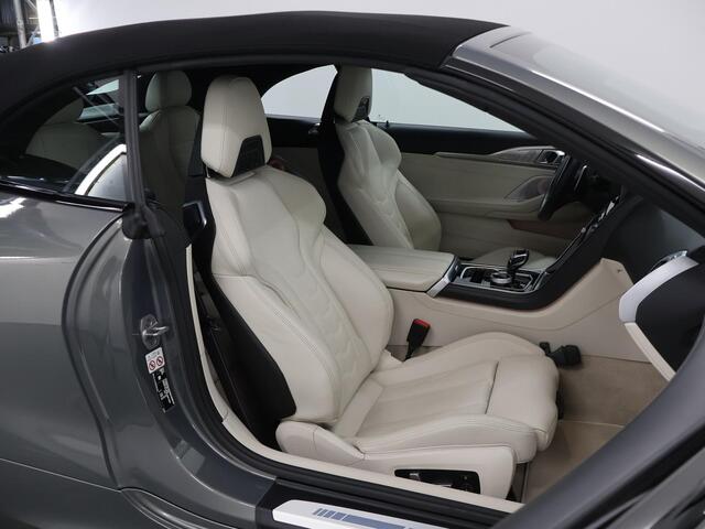 BMW 8-SERIE M850i xDrive | M-Sport | BMW Laserlicht | Bowers & Wilkins | Stoel/Stuur en nekverwarming | Adaptieve Cruise Control | Adaptief Onderstel | Stoelventilatie | 360 Camera | CraftedClarity | SoftClose | Apple CarPlay/Android Auto |