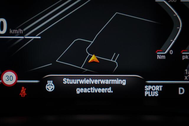 BMW 8-SERIE 840i High Executive