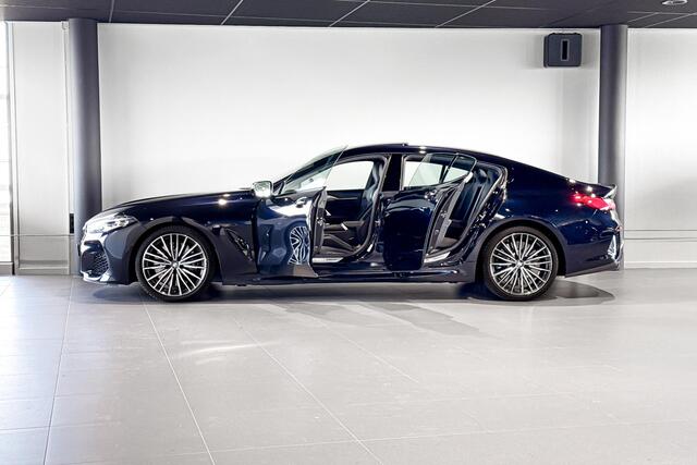 BMW 8-SERIE Gran Coupé M850i xDrive High Executive | Glazen Panoramadak | Bowers & Wilkins | Soft-close | Stoelventilatie |