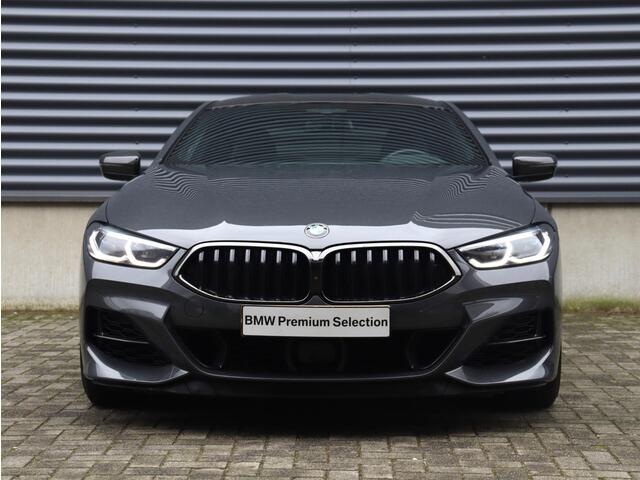 BMW 8-SERIE Coupé M850i xDrive | High Executive | M Sport | Driving Assistant Prof. | Carbon Exterieur Pack | Bowers & Wilkins | Adaptief M Onderstel | Laserlight | Active Steering | Parking Assistant Plus | 20'' LMV