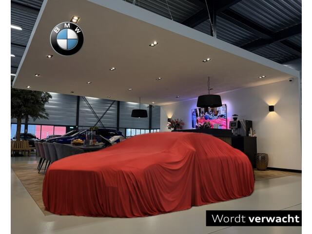 BMW 8-SERIE 840i 341PK M-Sport / Carbon / Ventilatie / 360° / Head-Up / 2019
