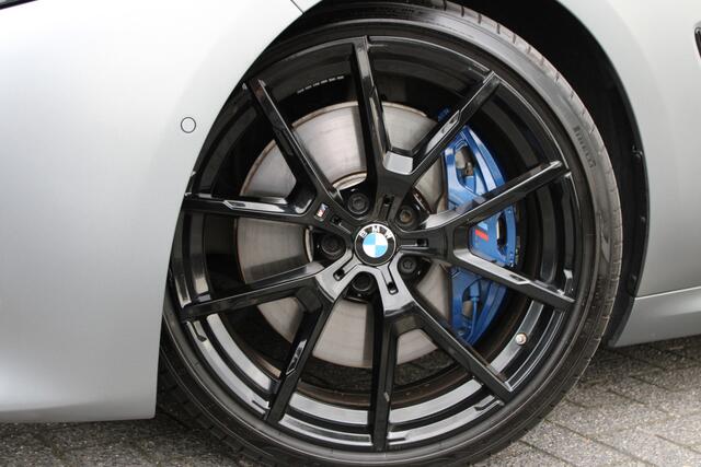 BMW 8-SERIE 840i M Sport Automaat / Air Collar / Multifunctionele Stoelen / Soft-Close / Laserlight / Parking Assistant Plus / Comfort Access / Active Steering