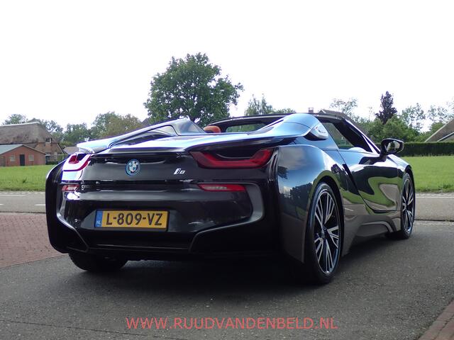 BMW I8 Roadster 1.5 HEADUP/CARPLAY/LASERLIGHT/20''/HARMANKARDON