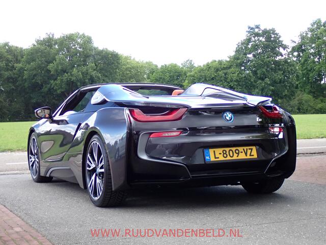 BMW I8 Roadster 1.5 HEADUP/CARPLAY/LASERLIGHT/20''/HARMANKARDON