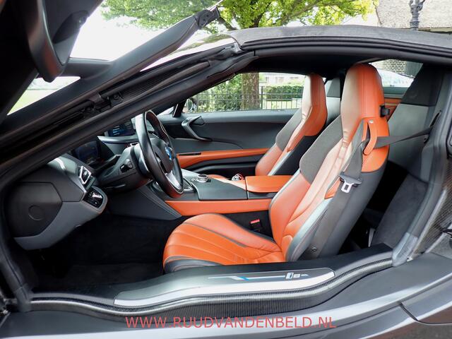 BMW I8 Roadster 1.5 HEADUP/CARPLAY/LASERLIGHT/20''/HARMANKARDON
