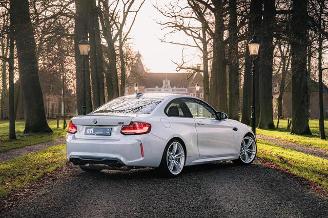 BMW M2 2-serie Coupé Competition Coupe - de overtreffende trap - Montage Crank Hub S55 upgrade, M-Drivers Pacakage, H&K, M-sportstoelen NIET elektrisch verstelbaar, Navigatie Professional, Stuurwielverwarming, Sportremmen, Stoelverwarming, DAB, Grootlichtassiste