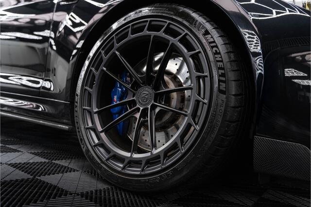 BMW M2 2-serie Coupé DCT | NOVA PERFORMANCE 19 INCH CUSTOM WHEELS | CS STOELEN | CS STUUR | CARBON INTERIEUR EN EXTERIEUR| voorzien van Target Blu Eye 2 en Laser Track Flare