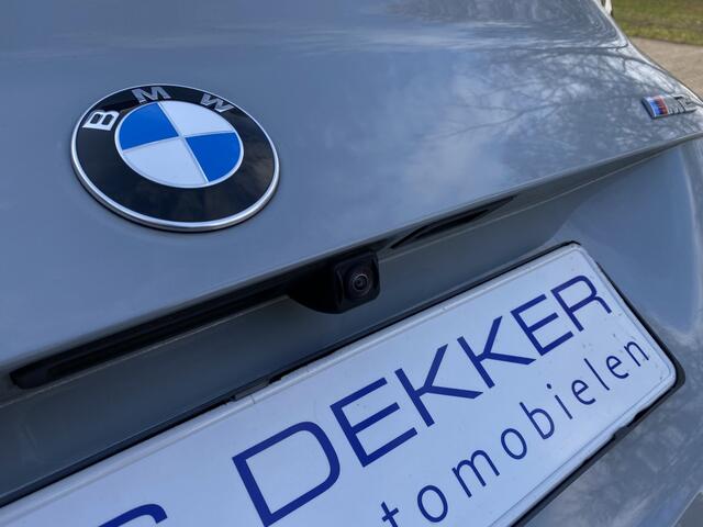 BMW M2 2-serie Coupé Akrapovic / Carbon /H&K /Head-Up/ M-Zetels+Memo/ 19-Inch/ Led