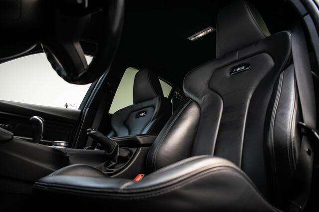 BMW M3 3-serie DCTA | Carbon| Harman Kardon| Memoryseat