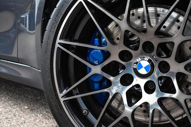 BMW M3 3-serie Competition DCTA Schuif/Kanteldak Harman/Kardon Head Up Individual