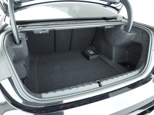 BMW M4 4 Serie Coupé xDrive Competition M-Race Track Pack / Carbon Kuipstoelen / Keramische remmen / M-drivers Pack