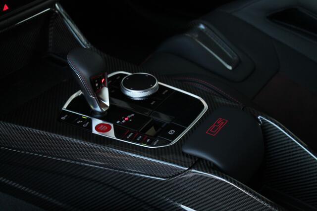 BMW M4 CS High Executive Automaat / M Drive Professional / Adaptieve LED / M Carbon-keramische remmen / M Adaptief onderstel / Adaptieve LED / Comfort Access
