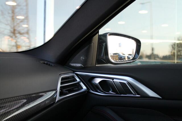 BMW M4 CS High Executive Automaat / M Drive Professional / Adaptieve LED / M Carbon-keramische remmen / M Adaptief onderstel / Adaptieve LED / Comfort Access