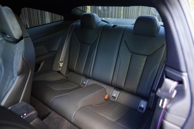 BMW M4 Competition / X-Drive / R44 Sportuitlaat / Carbon