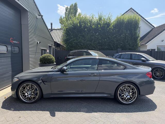 BMW M4 4-serie Coupé Competition | 360* Camera | Kuipstoelen | Carbon | Head-Up Display |