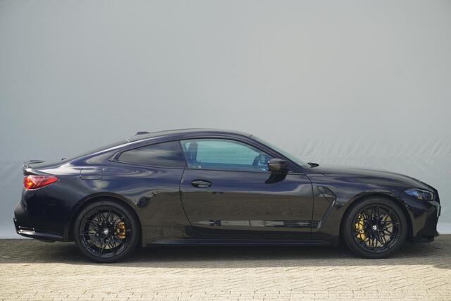 BMW M4 Competition | M Carbon-keramische remmen | M Carbon Exterieur | M Carbon kuipstoelen | M Driver's Pack