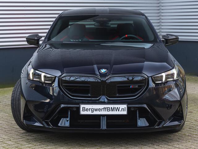 BMW M5 5-serie - Direct Beschikbaar! - Keramisch - Full-Option