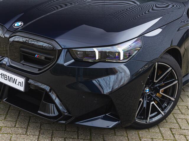 BMW M5 5-serie - Direct Beschikbaar! - Keramisch - Full-Option