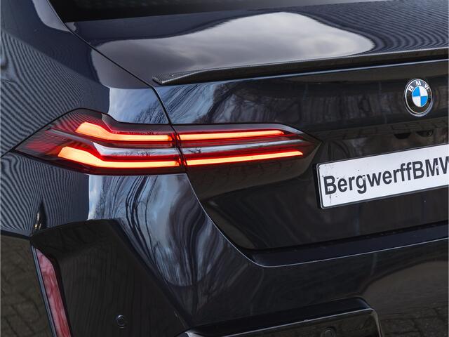 BMW M5 5-serie - Direct Beschikbaar! - Keramisch - Full-Option