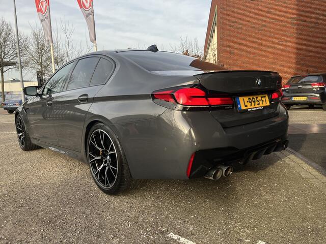 BMW M5 5-serie Competition // Laser-lights // HUD // B&W audio // ADAP. CRUISE // M Carbon-keramisch remmen // CARBON DAK //