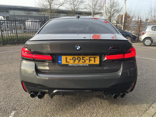 BMW M5 5-serie Competition // Laser-lights // HUD // B&W audio // ADAP. CRUISE // M Carbon-keramisch remmen // CARBON DAK //