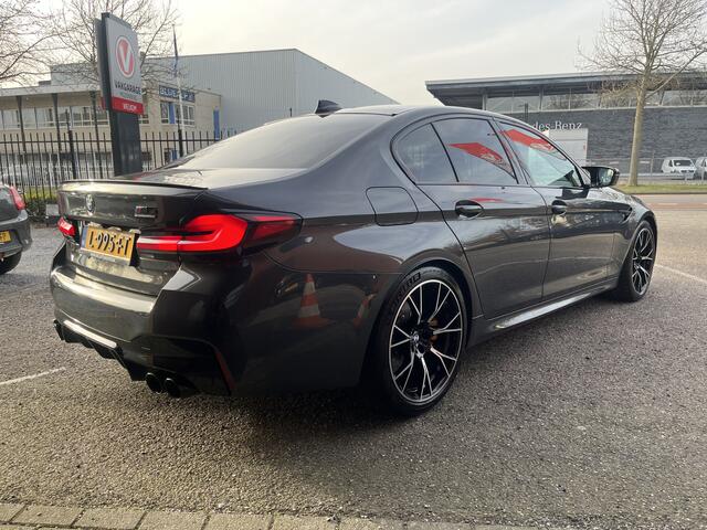 BMW M5 5-serie Competition // Laser-lights // HUD // B&W audio // ADAP. CRUISE // M Carbon-keramisch remmen // CARBON DAK //